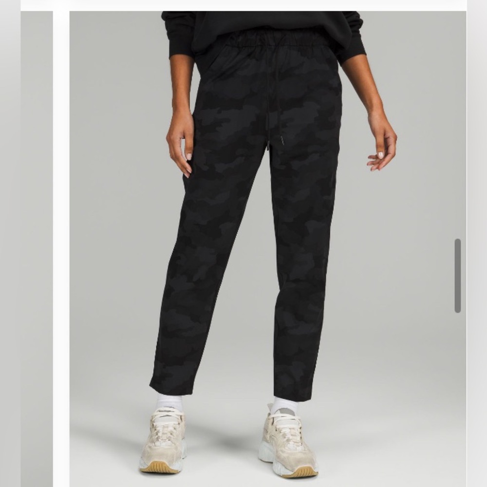 Lululemon stretch high rise pant 7/8 length